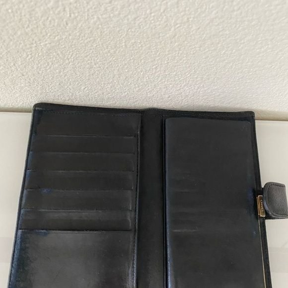 Chanel Black Caviar Leather Wallet on a Chain 100% Authentic - Picture 3 of 12